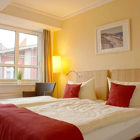 Baltic Koelln Hotel Heiligenhafen Kültér fotó